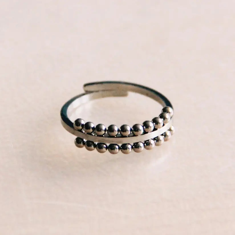 adjustable dotted ring